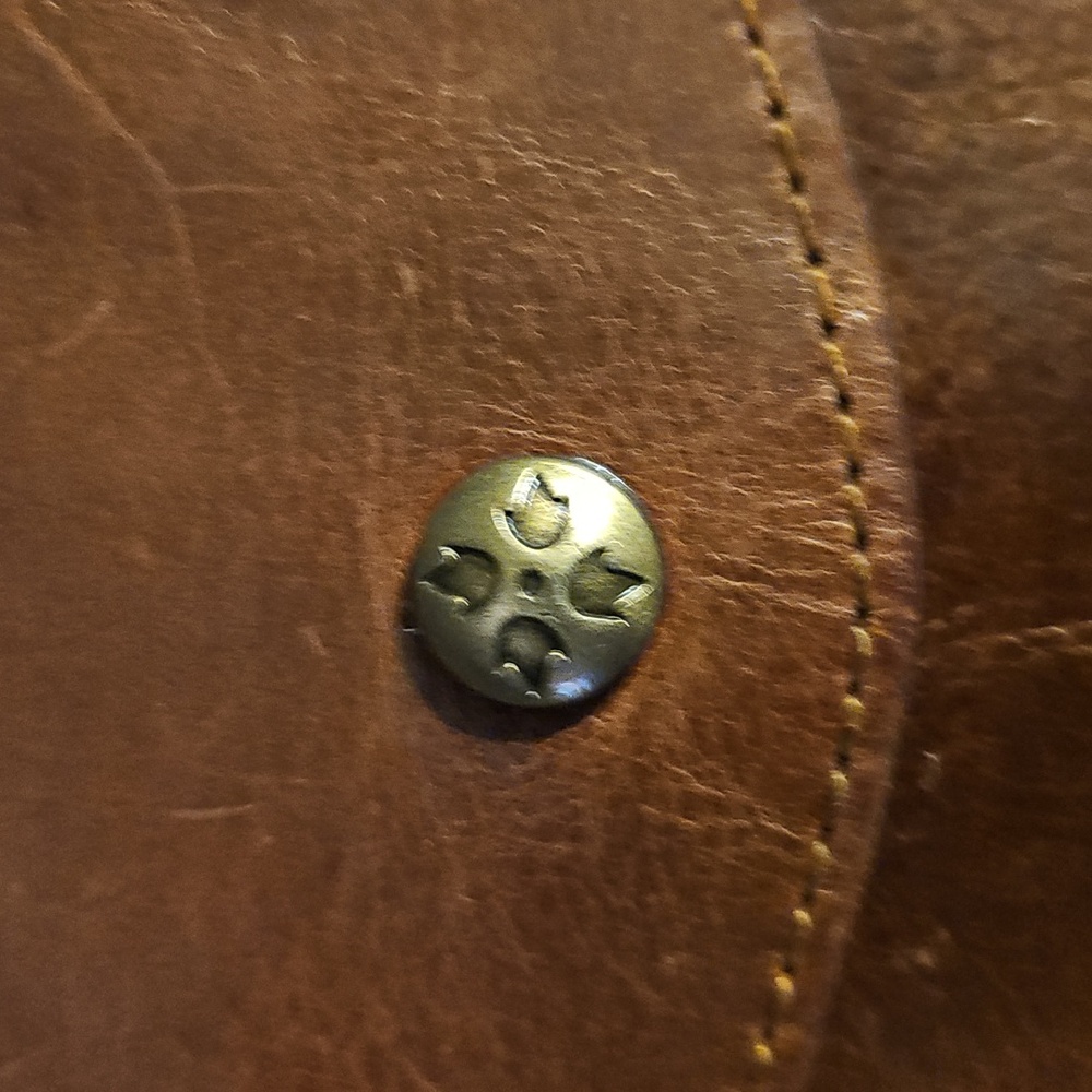 Patricia Nash Brown Leather Clutch/Ipad Case EUC - Picture 4 of 7